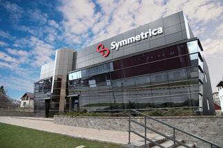 Investiții de 10 milioane de euro pentru retehnologizarea fabricii Symmetrica din Suceava