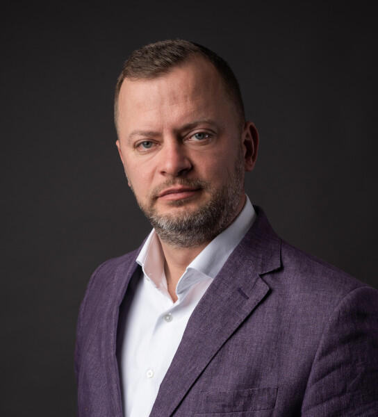 Cushman & Wakefield Echinox îşi extinde echipa de Land & Industrial prin recrutarea a doi specialiști cu o experiență cumulată de 33 de ani Cushman & Wakefield Echinox îşi extinde echipa de Land & Industrial prin recrutarea a doi specialiști cu o experiență cumulată de 33 de ani