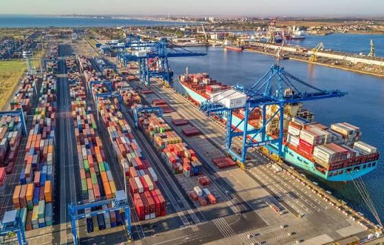 DP World obține un împrumut verde de 25 milioane € de la BERD pentru electrificarea terminalului din Constanța