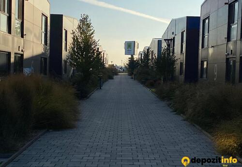 Depozite de închiriat în CHIT7 300 mp