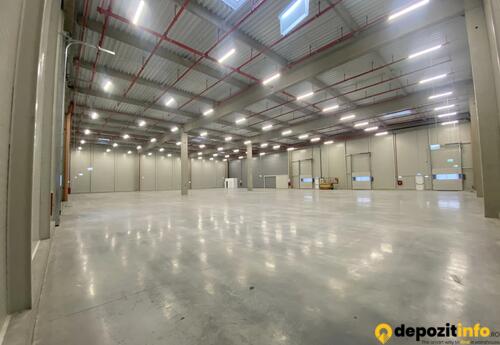 Depozite de închiriat în TRITON SRL Hală de închiriat