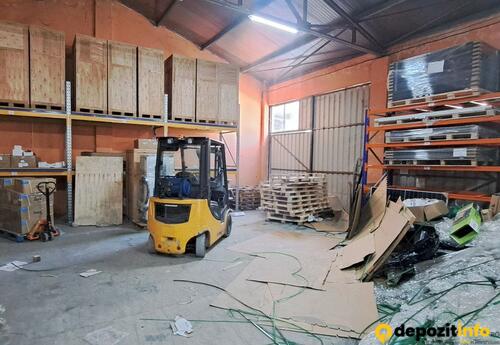 Depozite de închiriat în Spațiu industrial de închiriat 242 m² - Bucuresti