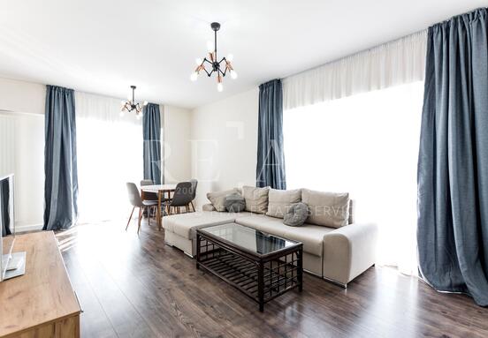 Vanzare apartament 3 camere | Vedere lac, Parcare, Mobilat | Belvedere Residence