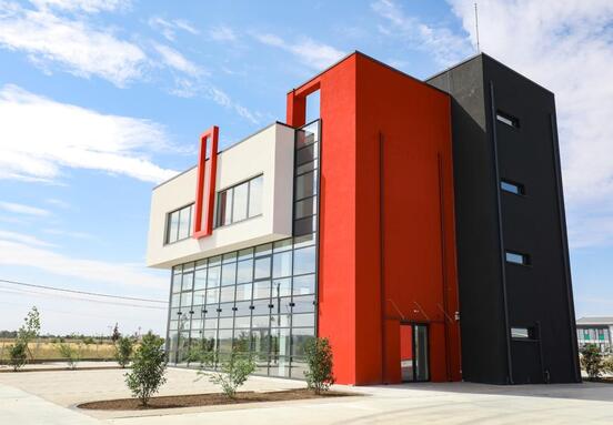 L.T. Business Center