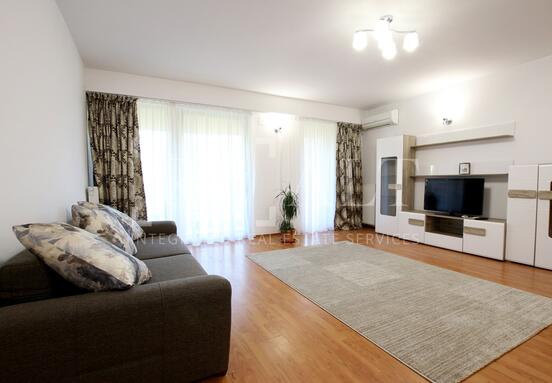 Inchiriere apartament 3 camere | Parcare, Paza | Central Park, Stefan cel Mare