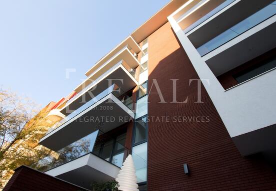 Inchiriere apartament 4 camere | Prima inchiriere, Parcare, Lux | Primaverii