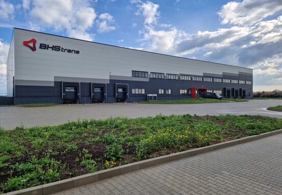 Depozit Centru Logistic de inchiriat Oradea Bihor 4000 M2